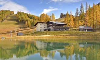 Willkommen im Linzerhaus auf der Wurzeralm! Brigitte Skreinig und...