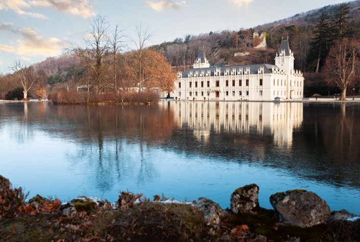 Adventmarkt Schloss Hernstein