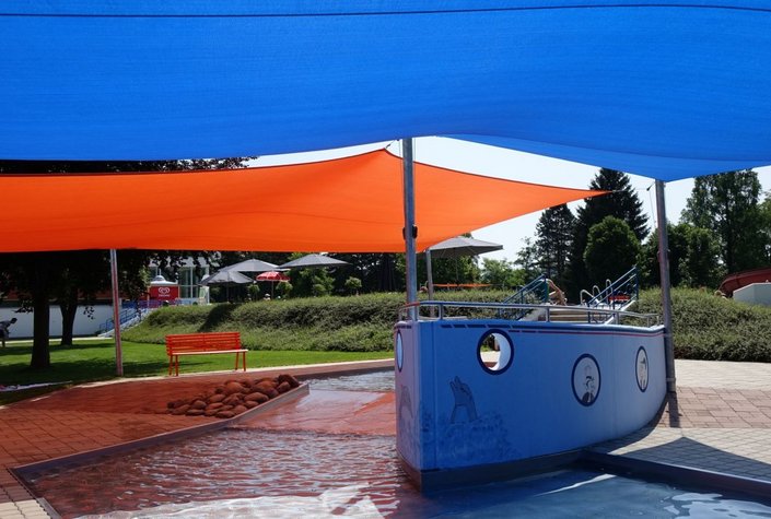 Hallen- und Freibad Feldbach