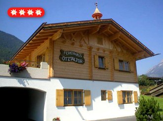 Tiroler Holzhaus in ruhiger Wiesenlage - Panoramablick -...