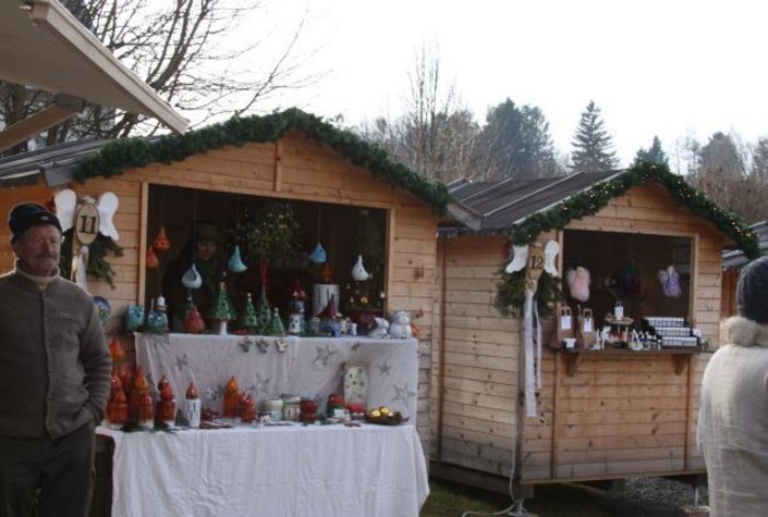 Adventmarkt im Schloss Lockenhaus