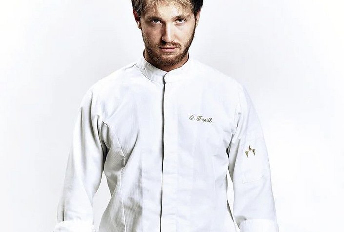 Oliver Cooking