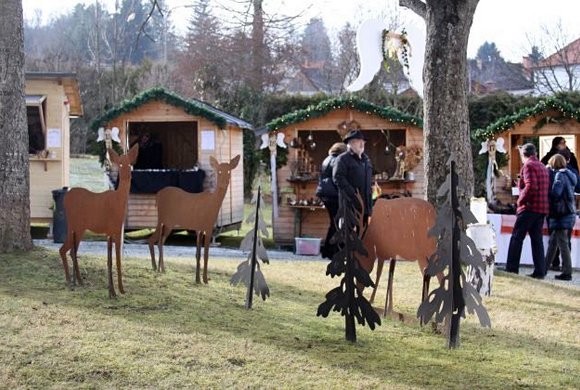 Adventmarkt im Schloss Lockenhaus