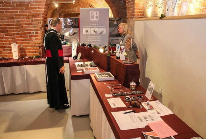 Kunsthandwerksmarkt im Stift Reichersberg