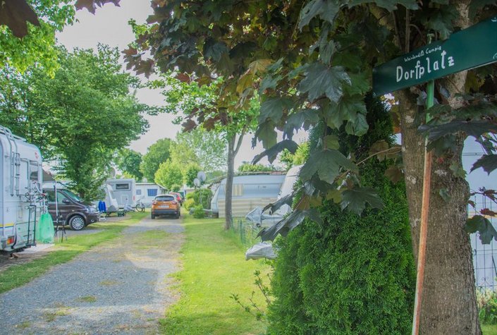Weinland Camping Naturbadesee Gleinstätten
