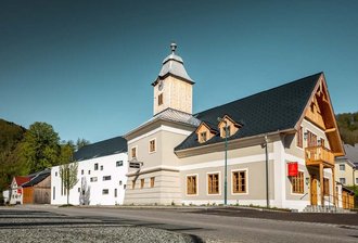 Unser kleines, feines Hotel zum Glockenturm heißt Geschäftsreisende...