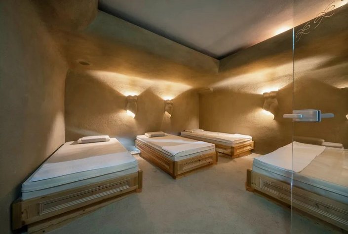 Burg Vital Resort 5*S Hotel