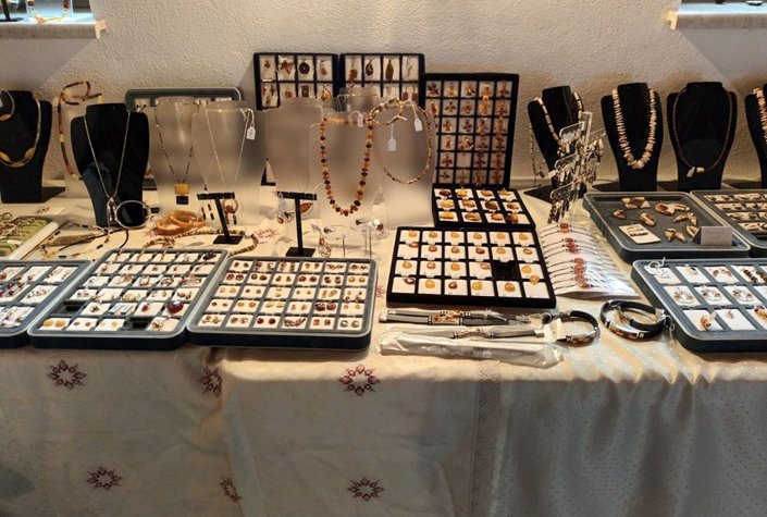 Kreativer Weihnachtsmarkt Stillfried