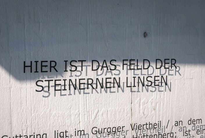 Urtler Hochofen - Europas ältester Floßofen und Feld der Steinernen Linsen