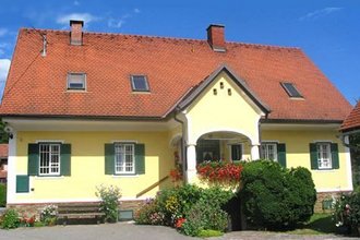 Erlebnis im Kernölland - Schilcherland: Hofeigene Ölpresse mit...