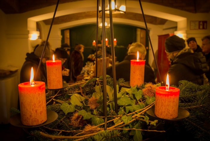 Schräger Advent in Schönberg am Kamp