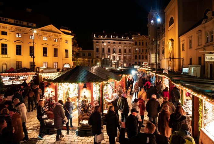 Altwiener Christkindlmarkt auf der Freyung