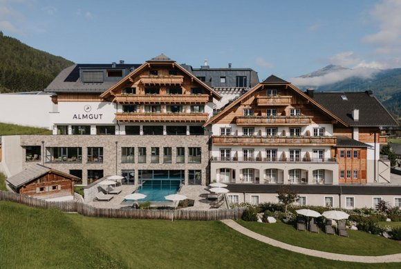 Almgut Mountain Wellness Hotel