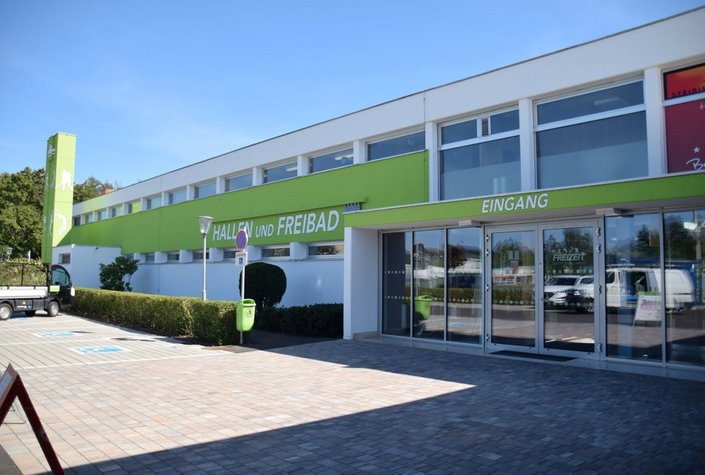 Hallen- und Freibad Feldbach