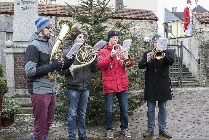 Advent im Dorf Biberbach