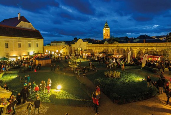 Ennser Adventmarkt im Schloss Ennsegg