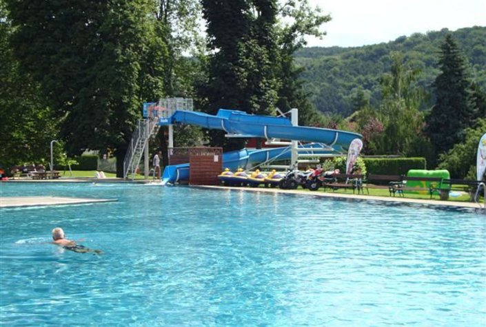 Schlossbad Pitten