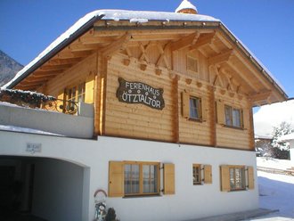 Tiroler Holzhaus in ruhiger Wiesenlage - Panoramablick -...