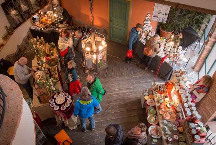 Schräger Advent in Schönberg am Kamp