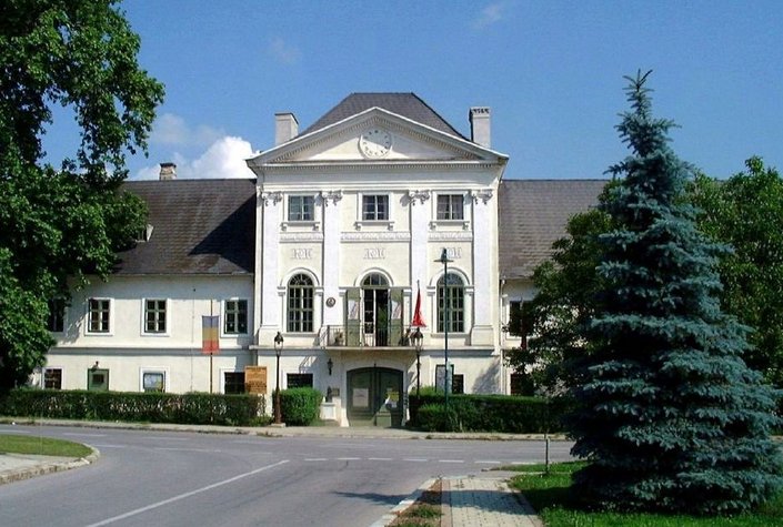 Schloss Potzneusiedl