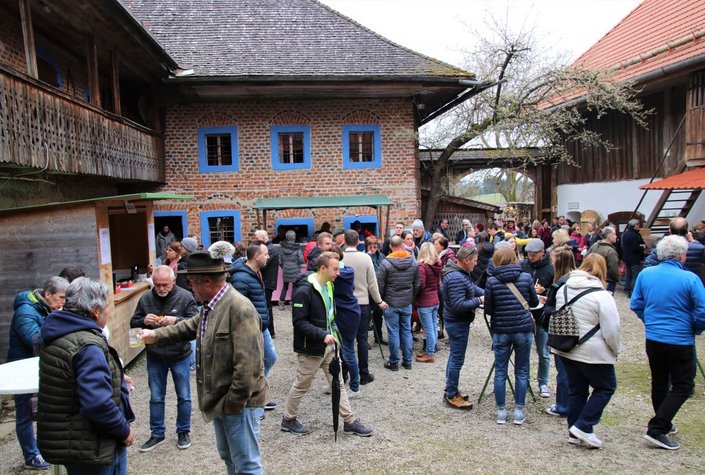 23. Ostermarkt Kunst und Brauchtum rund um Ostern