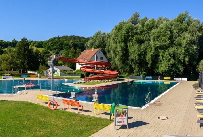 Hallen- und Freibad Feldbach