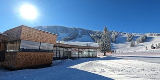 Die Wintersportschule Stodertal, eingeführt in der malerischen Region...
