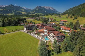 Im 4*s Wellness Resort Alpina in der Ferienregion Kaiserwinkl finden...