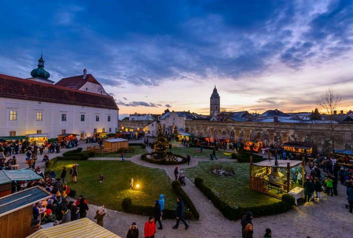 Ennser Adventmarkt im Schloss Ennsegg