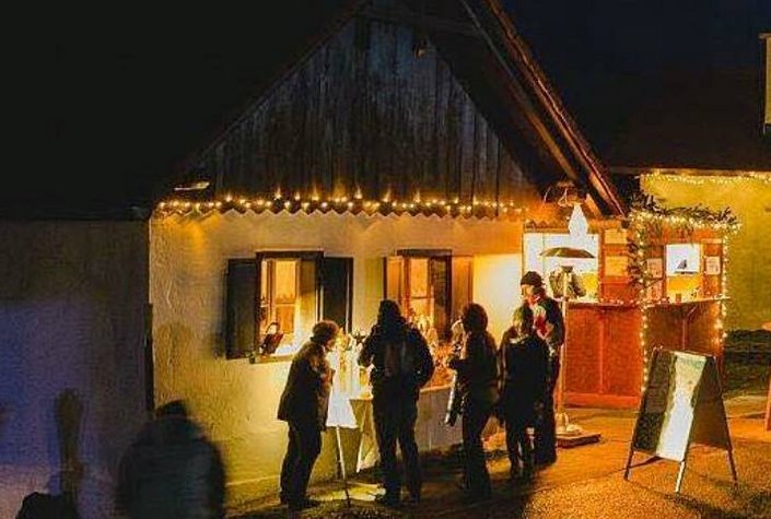 Advent in der Kellergasse Heiligenbrunn