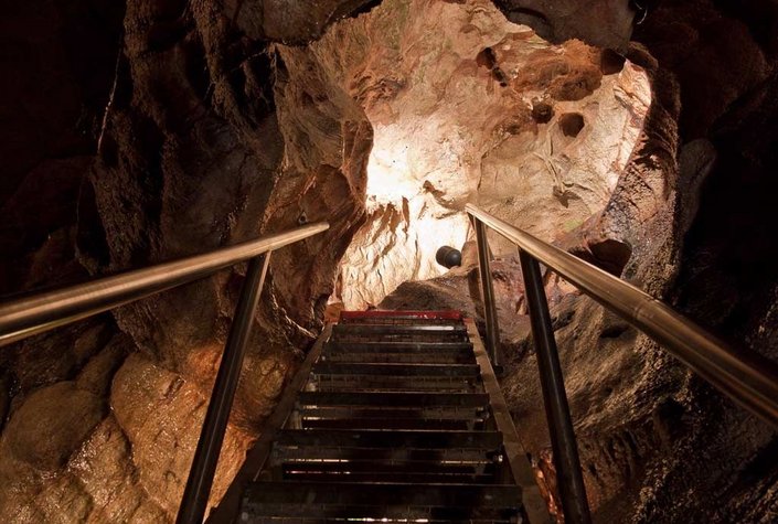 Tropfsteinhöhle Griffen
