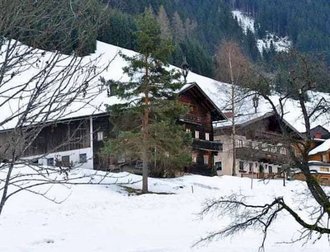 In herrlich ruhiger Lage auf 1.070 m Seehöhe, ca. 5 km vom...