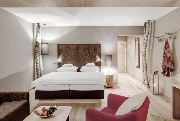INNs HOLZ Natur- & Vitalhotel****s und Chaletdorf