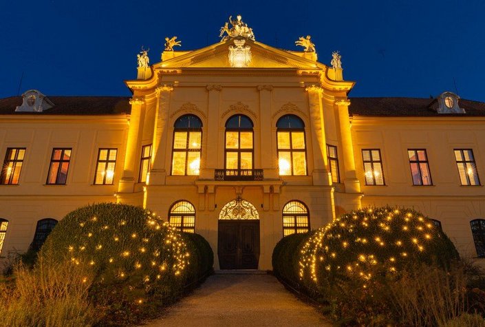 Adventmarkt im Schloss Eckartsau