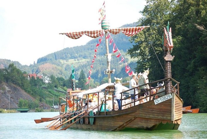 Schifffahrt Prenaj