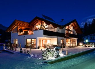 Unser mit 4 Edelweiß ausgezeichnetes Apartmenthaus ist ideal für...