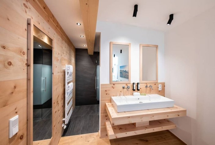 Almgut Mountain Wellness Hotel