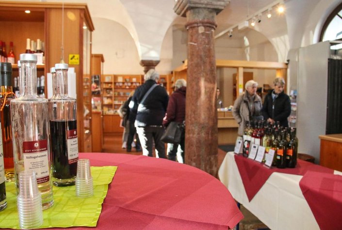 Kunsthandwerksmarkt im Stift Reichersberg